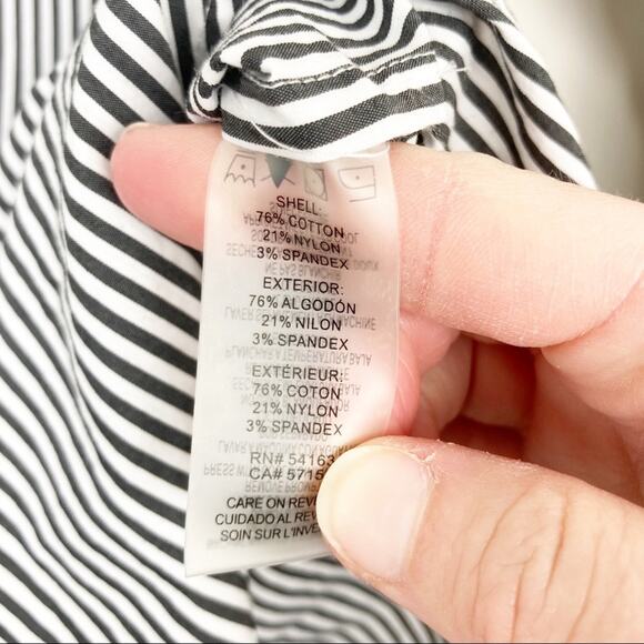 Calvin Klein Gray White Striped Long Sleeve Button Down Shirt Sz S - Picture 3 of 5